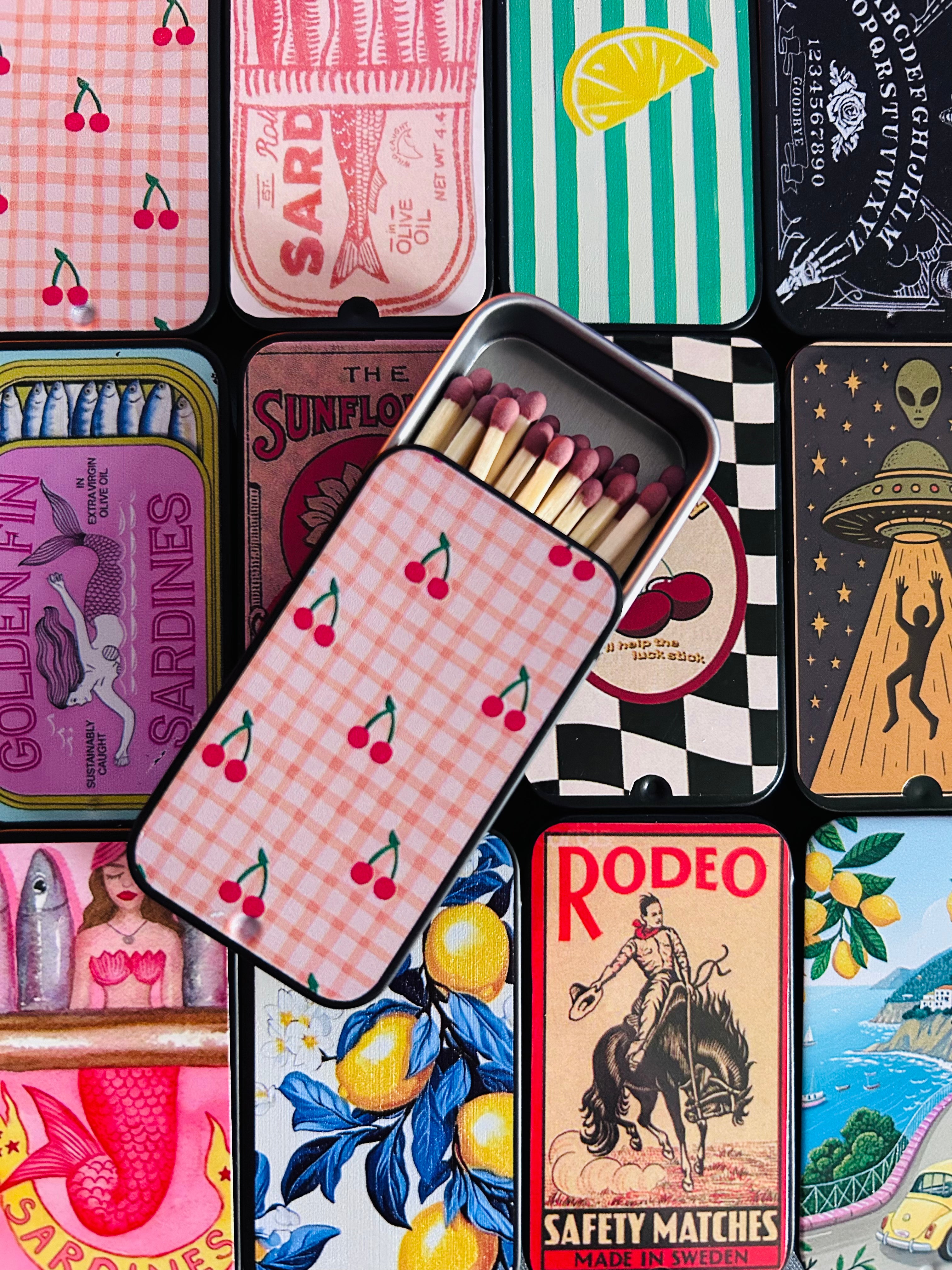 Matchbox (matches included)