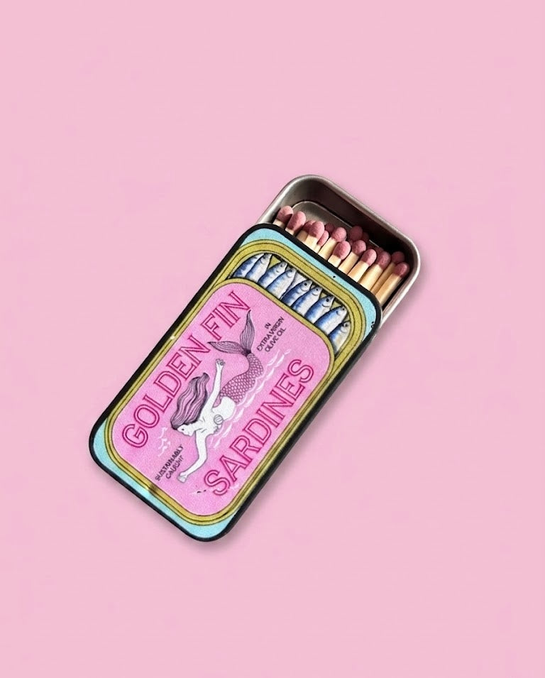 Matchbox (matches included)