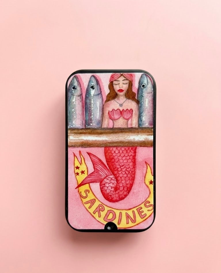 Matchbox (matches included)